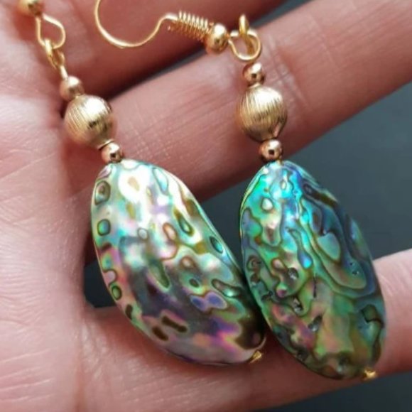 Abalone Shell Earrings - Picture 4 of 6